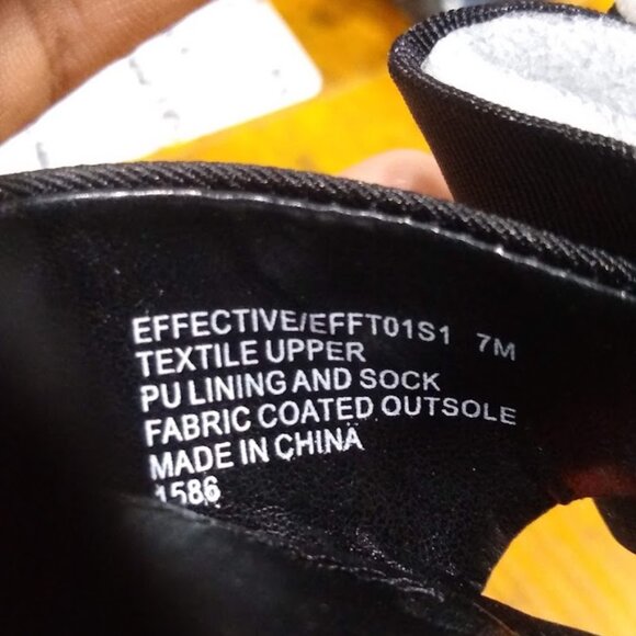 Steve Madden Women's Effective Sandal, Black, 7 - Picture 2 of 3